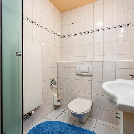 Beautiful In Umag With Wifi Apartment *