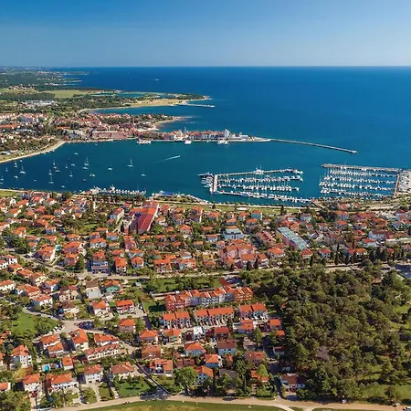 Apartament Lovely Apartment In Umag With Wifi *